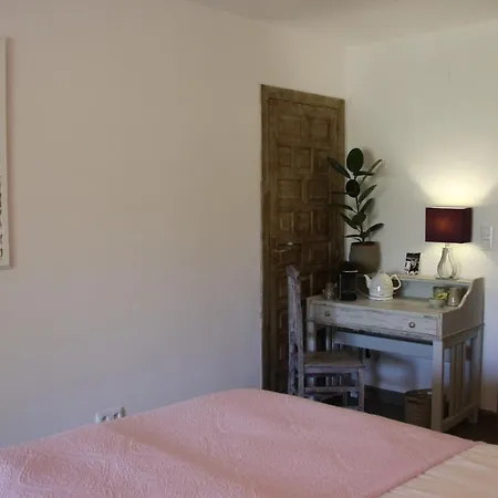 Bed & Breakfast Foia Vella - Adults Only 4*